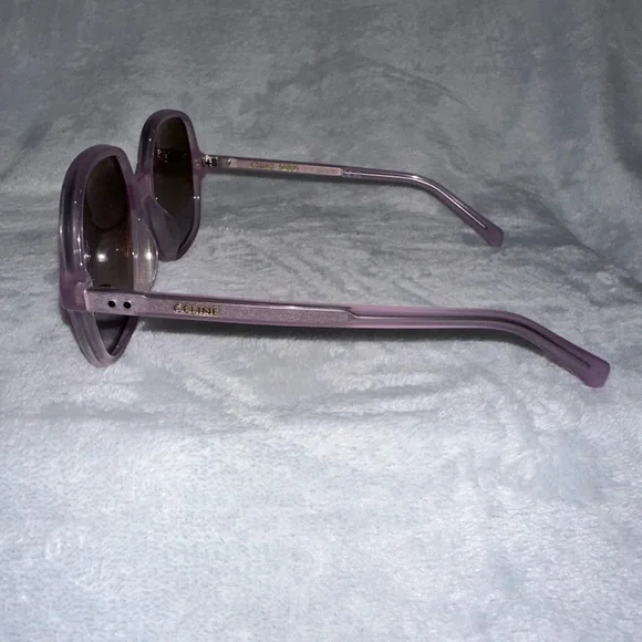 Celine CL40244U 78F Oversized Sunglasses – Lilac (Brand New, Full Inclusion) - Picture 4 of 5